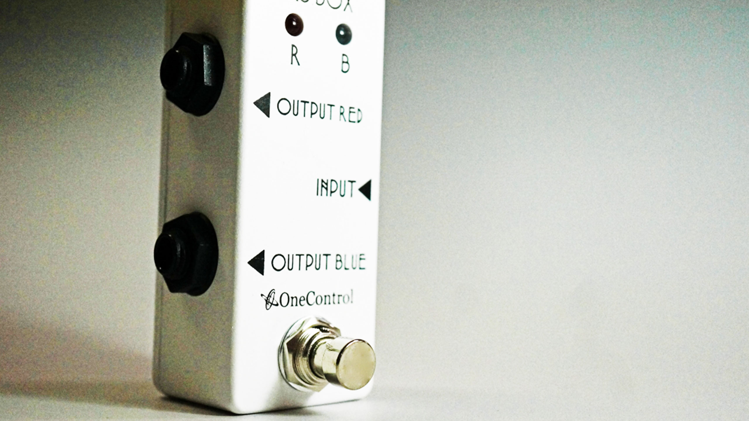 Lehle 1at3 SGoS エフェクター ABCボックス ABボックス LEHLE 1AT3 SGOS: Programmable ABC switcher with loop