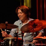 大槻 KALTA英宣(Ds)