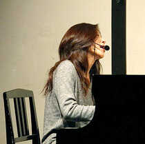 出雲麻起子 | スタジオラグ