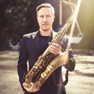 Håkon Kornstad(ホーコン・コルンスタ Sax,歌オペラ)
