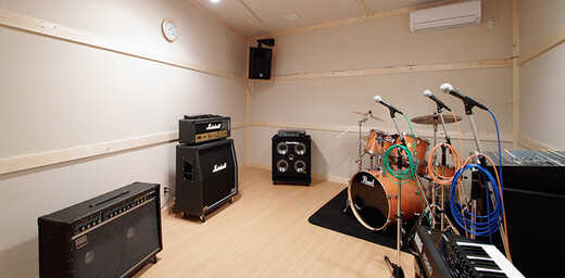 スタジオラグ西院店